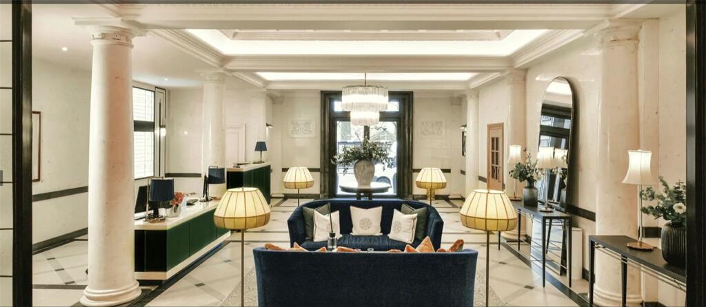 Millbank Quarter – Luxury Two Bedroom Apartment thumbnail 13