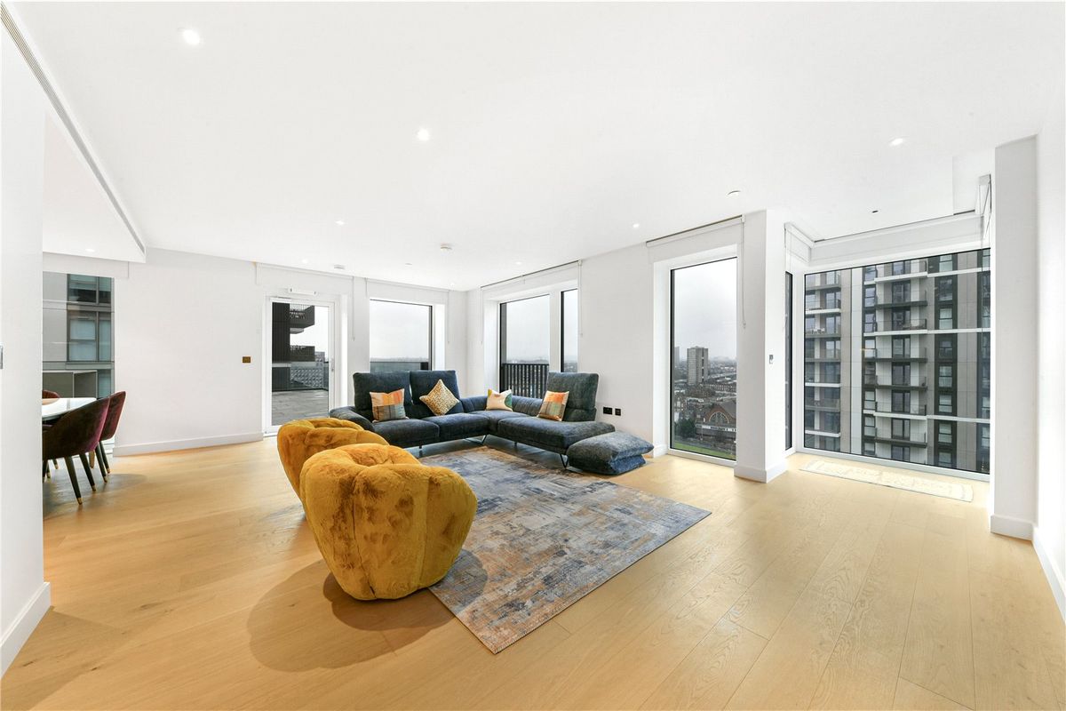 White City Living – Luxury One Bedroom Apartment