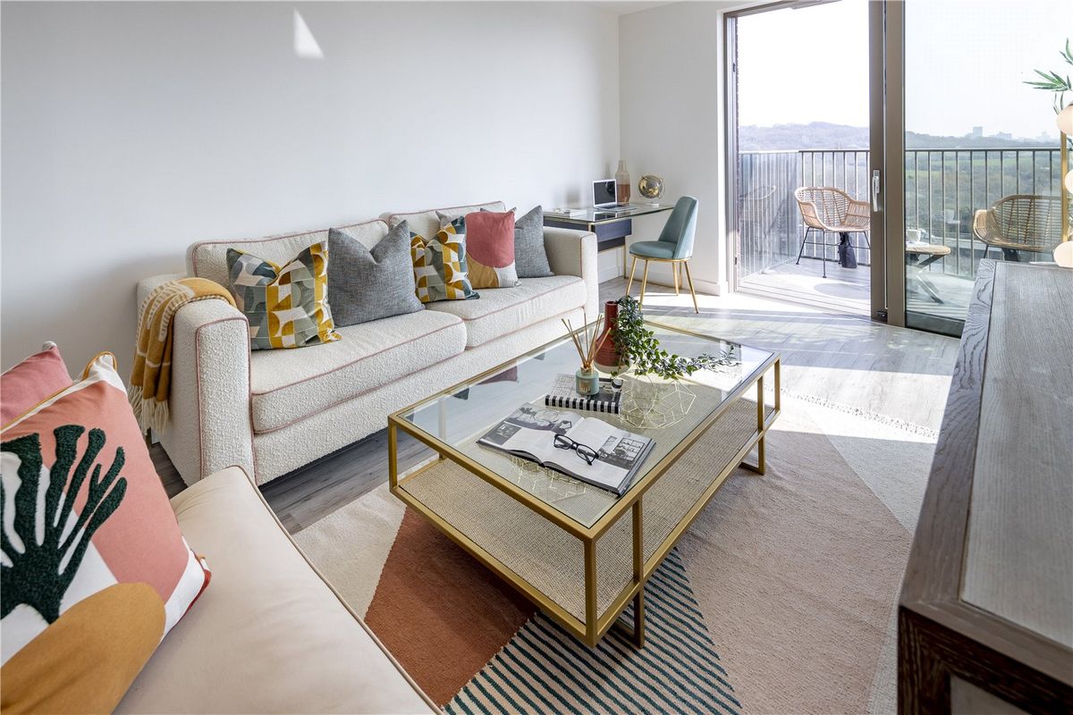 Greenford Quay – Luxury One Bedroom Apartment thumbnail 3