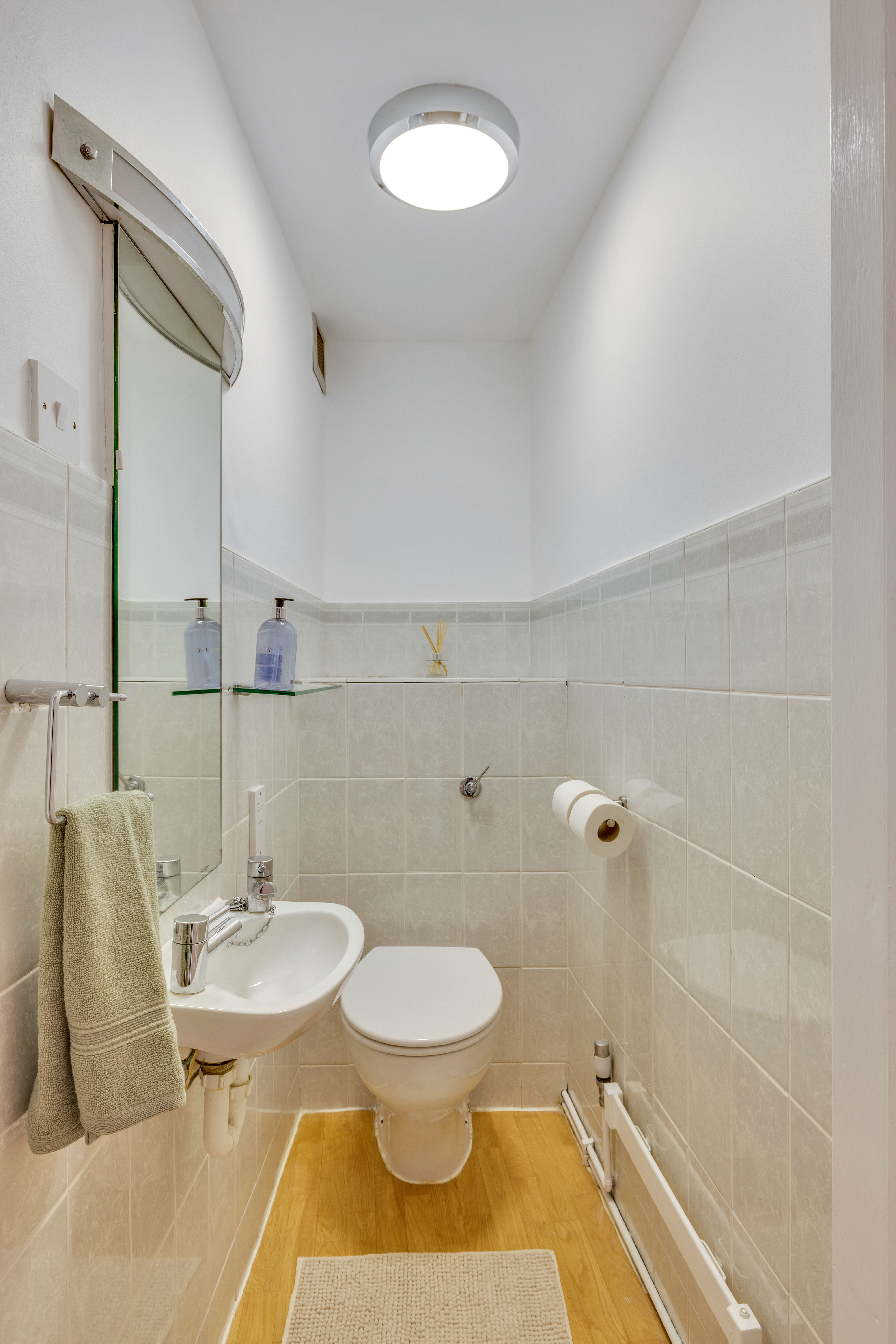 Centre Point House – Luxury Two Bedroom Duplex thumbnail 20